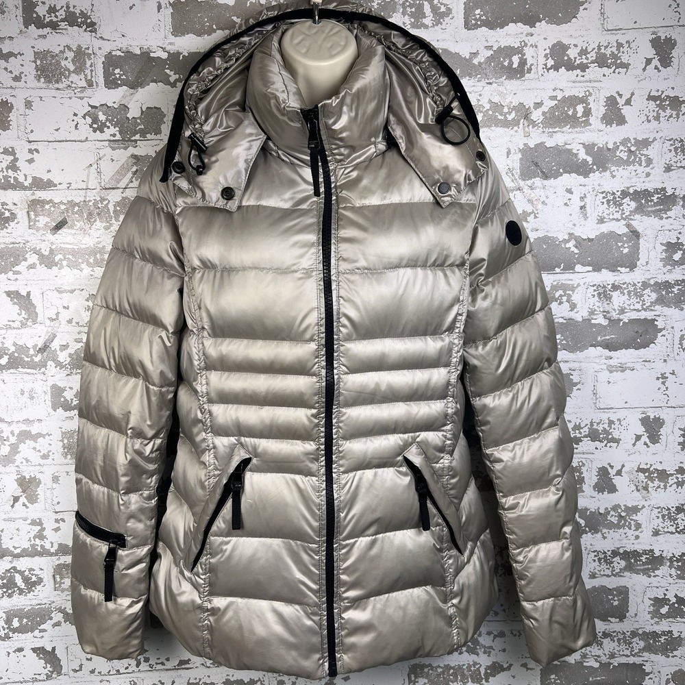 ANDREW MARC 650 Fill Power Down Puffer Jacket Womens S Silver Pewter Hooded Coat